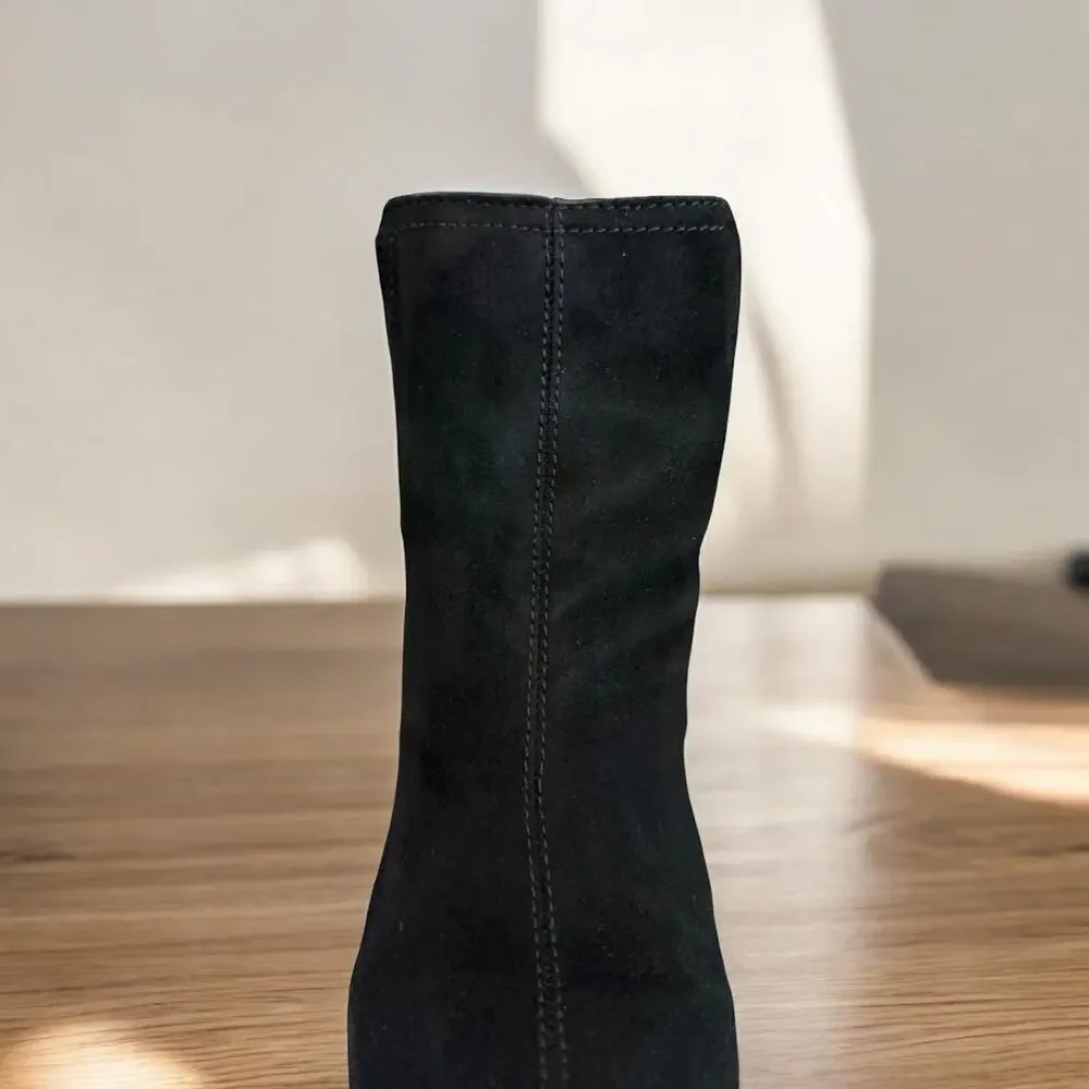 Tory Burch Chelsea Suede Bootie Size 9M